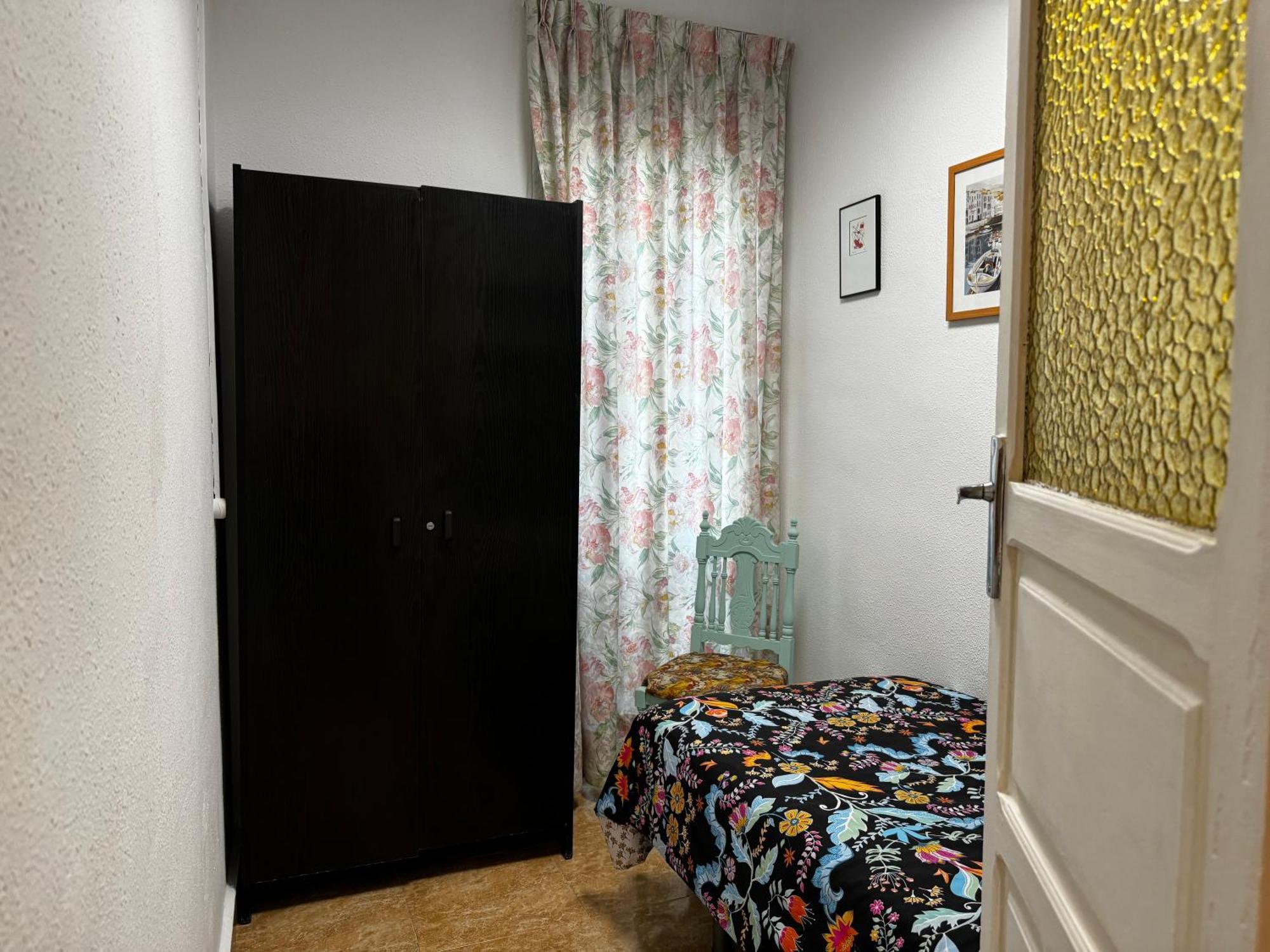 Ruzzafa Codrut Valenza Esterno foto