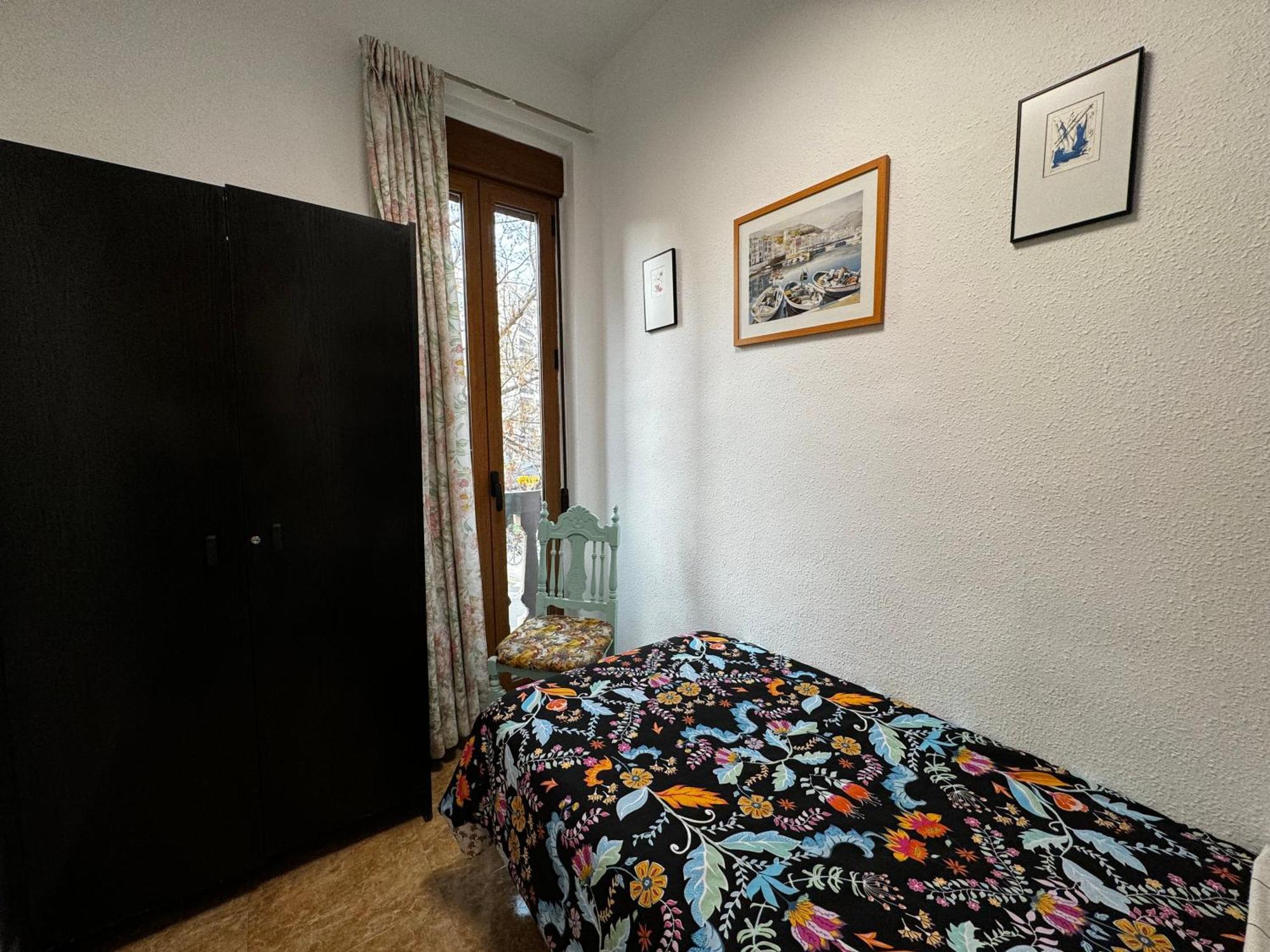 Ruzzafa Codrut Valenza Esterno foto