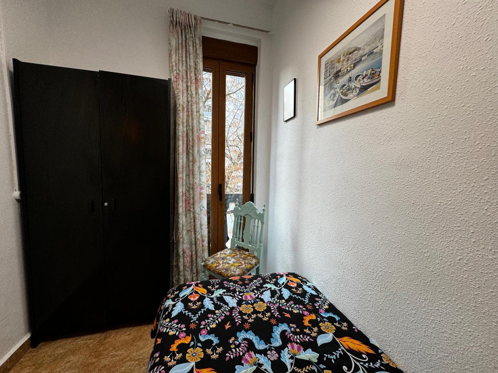 Ruzzafa Codrut Valenza Esterno foto